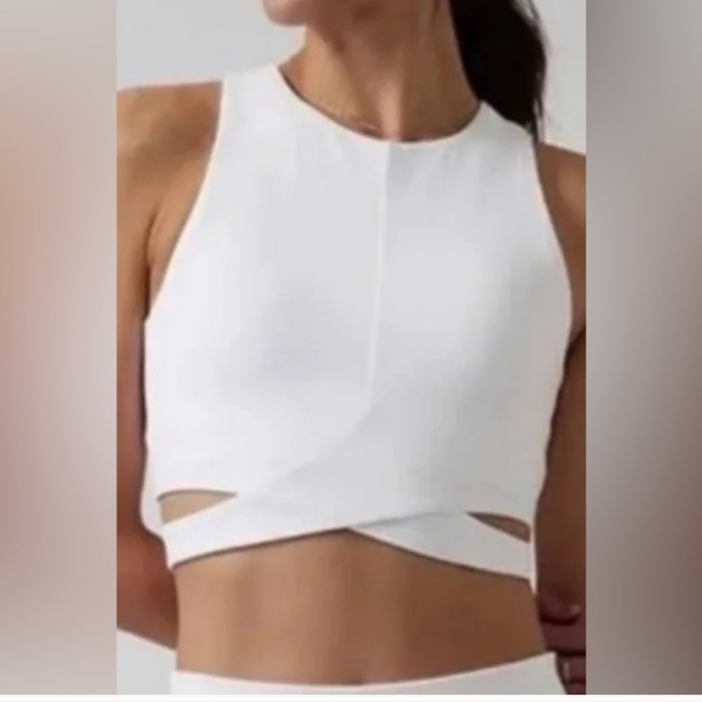 Athleta Sports Bra Size M White